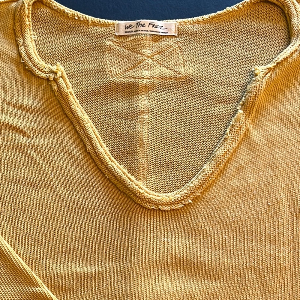 Free People distressed gold, dolman sleeve, V-neck sweater/raw edges-pilling - Picture 3 of 10